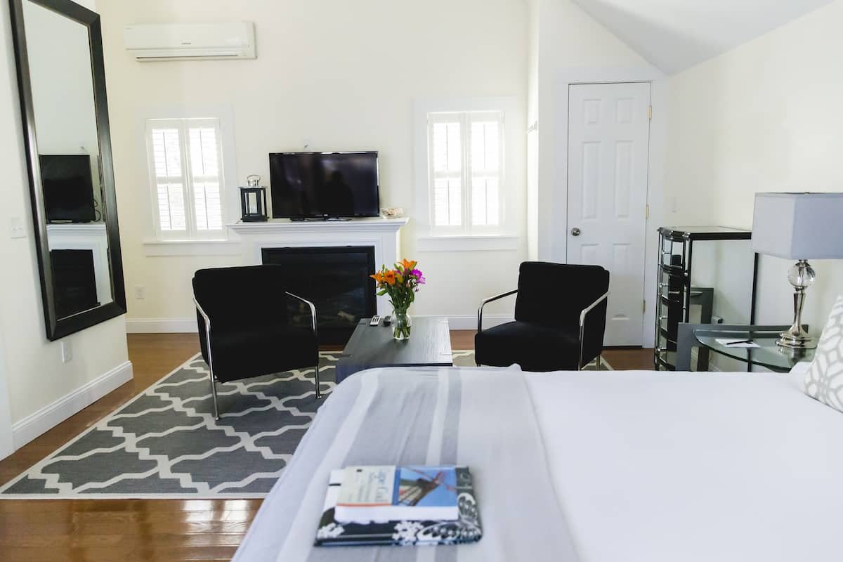 Habitación de lujo, 1 cama de matrimonio grande | Sábanas de algodón egipcio y ropa de cama de alta calidad