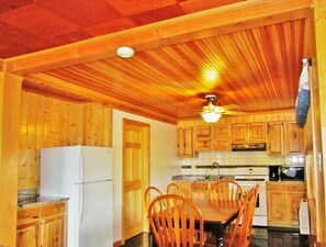 Suite, 2 Bedrooms (No Pets) | Private kitchen | Fridge, microwave, coffee/tea maker, toaster - Contessa Resort (Bolton Landing)