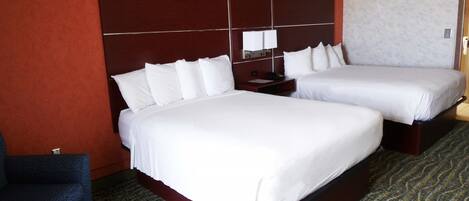 In-room safe, desk, laptop workspace, free WiFi