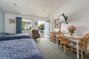 Individually decorated, individually furnished, bed sheets