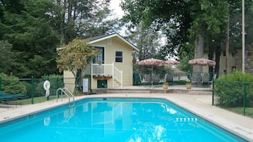Piscina all'aperto