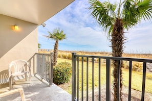 Classic Double Room | Balcony