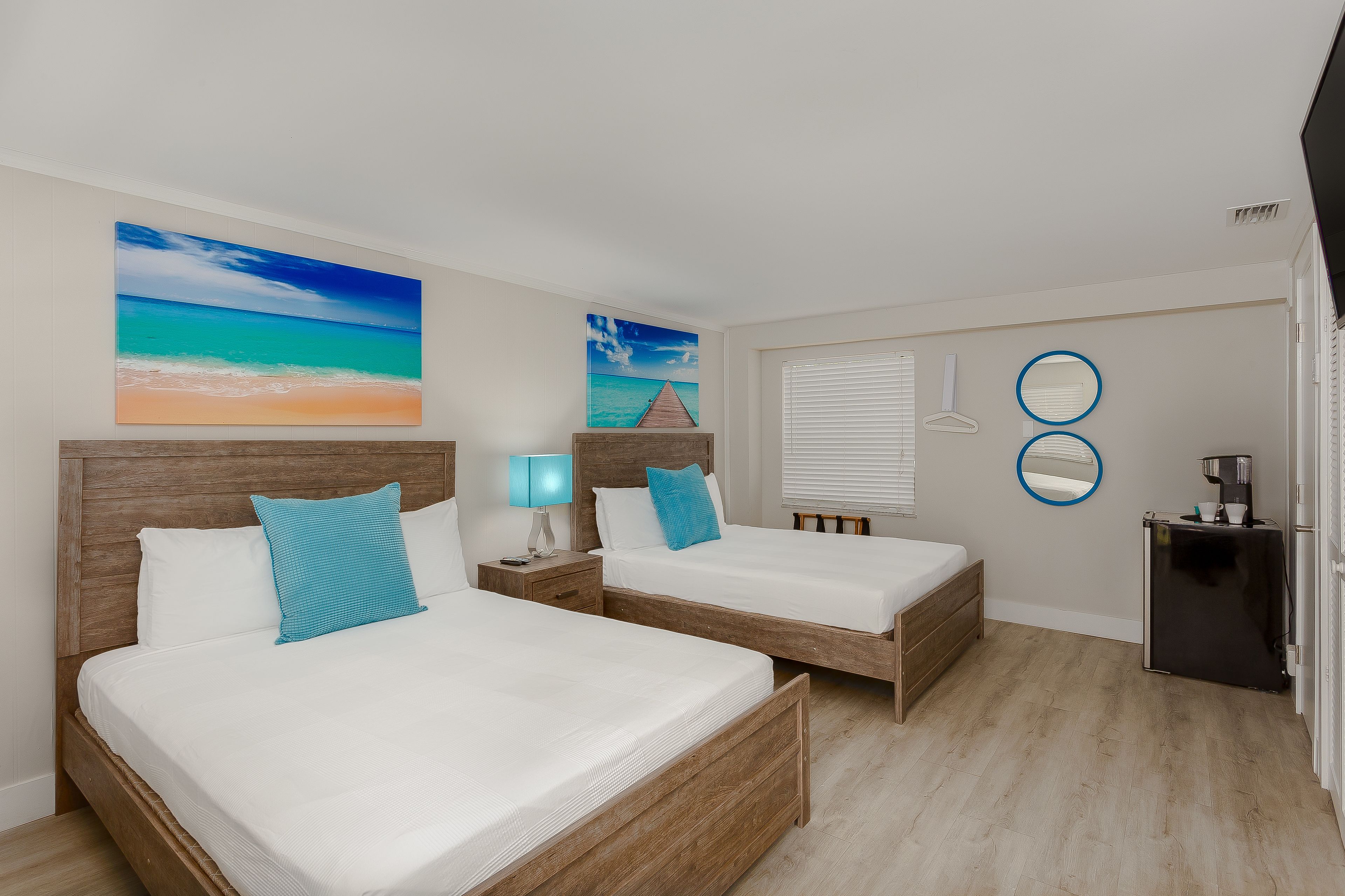 standard room, 2 queen beds | free wifi, bed sheets