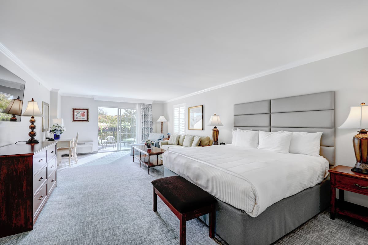 1 bedroom, premium bedding, in-room safe, individually decorated