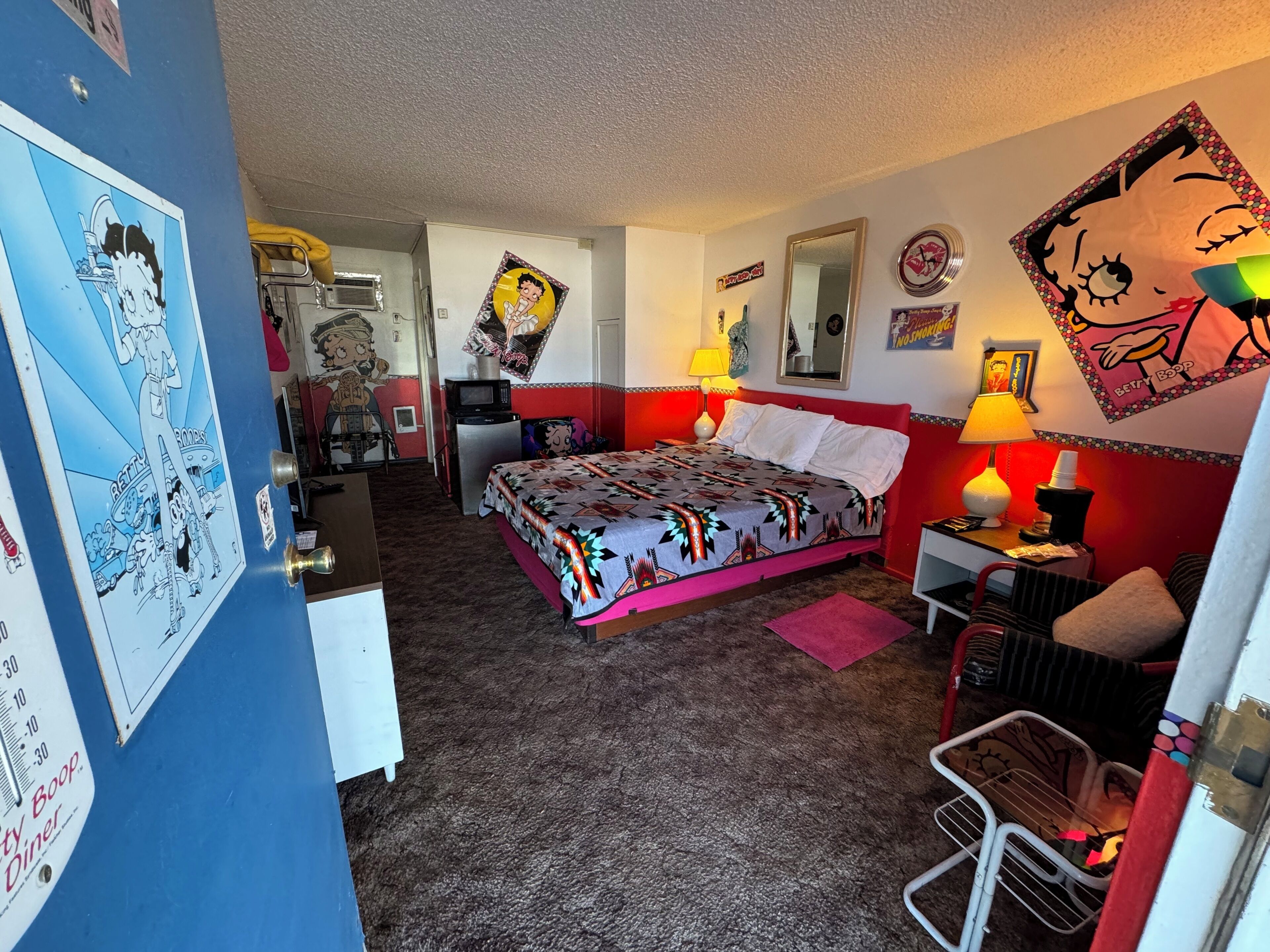 Individualmente mobiliados, ferros/tábuas de passar roupa