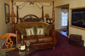 Premium suite | Luxe beddengoed, een strijkplank/strijkijzer, gratis wifi