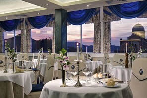 Dining - Grand Hotel Terme (MONTEGROTTO TERME)