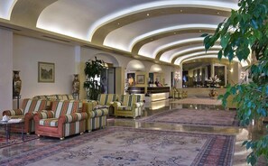 Lobby - Grand Hotel Terme (MONTEGROTTO TERME)