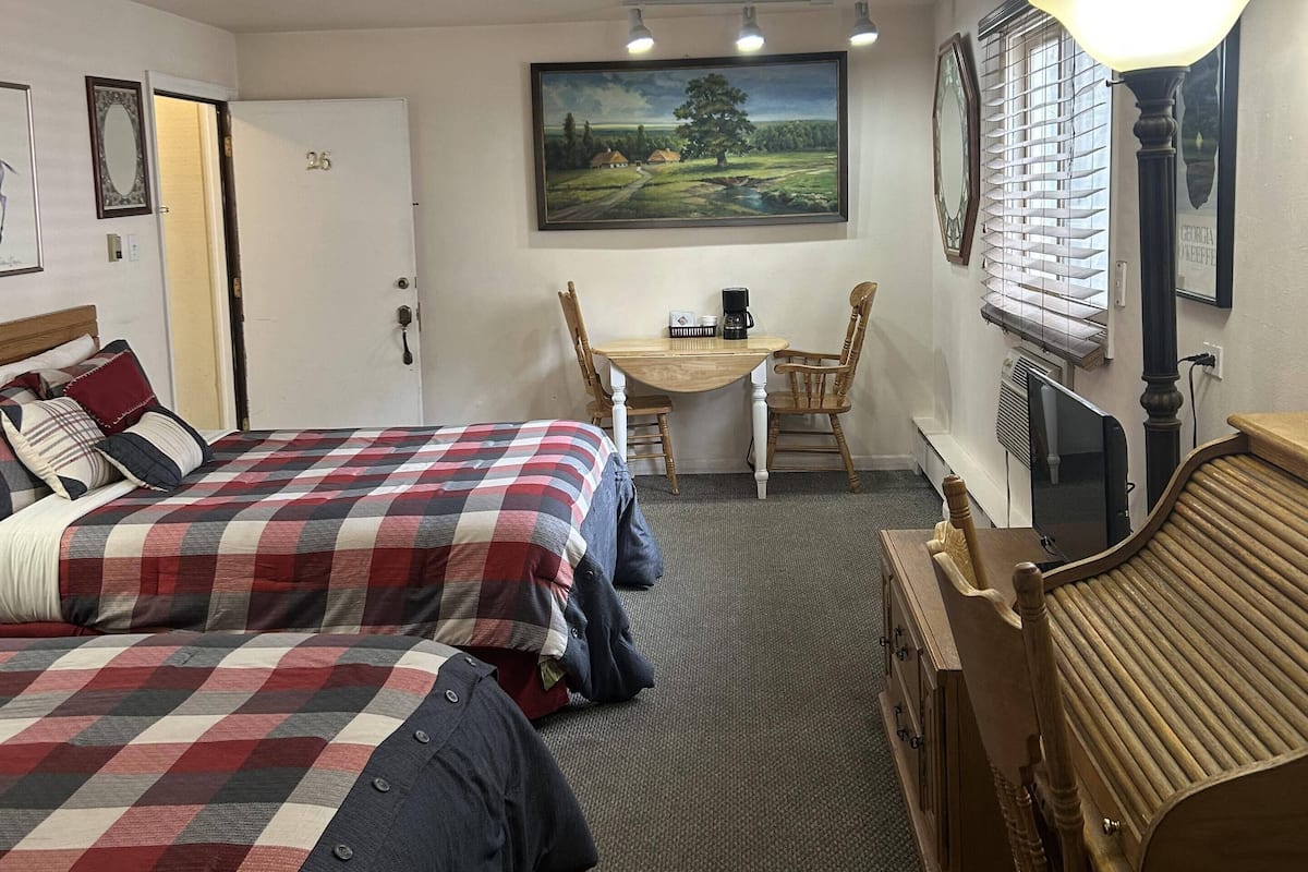 Basic Double Room