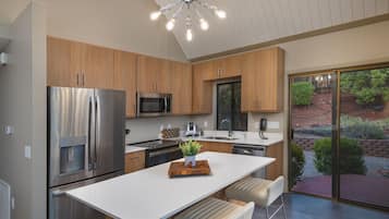 Chalet Familial, cuisine, vue montagne | Cuisine privée