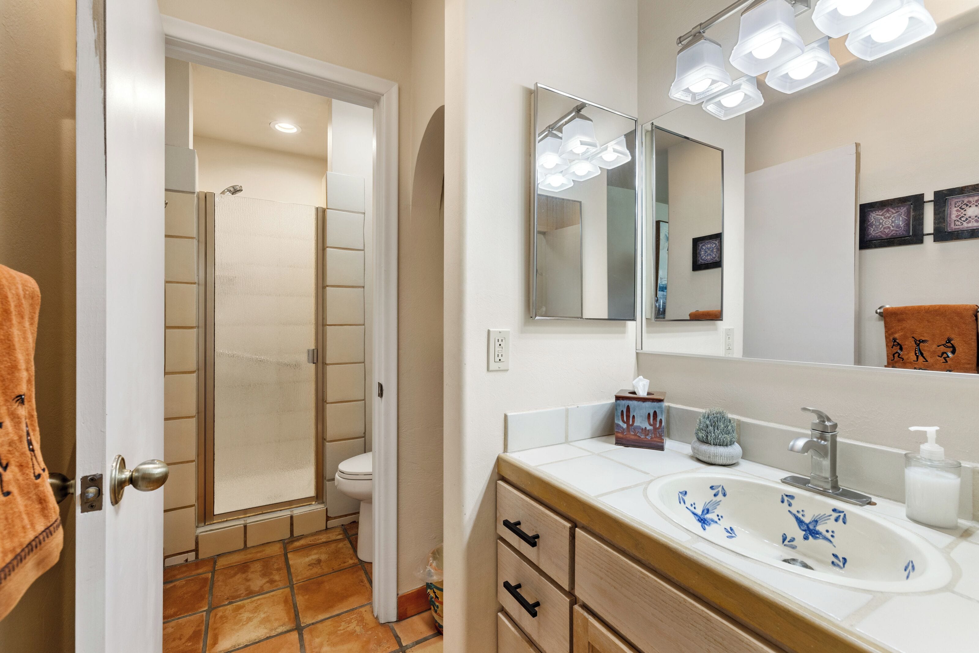 family villa | bathroom | free toiletries, towels, soap, shampoo