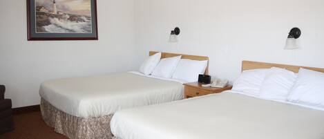 Room, 2 Queen Beds (Not Pet-Friendly) | Desk, rollaway beds, free WiFi, bed sheets