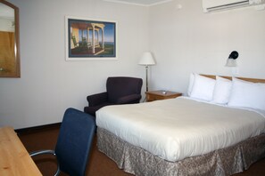 Desk, rollaway beds, free WiFi, bed sheets