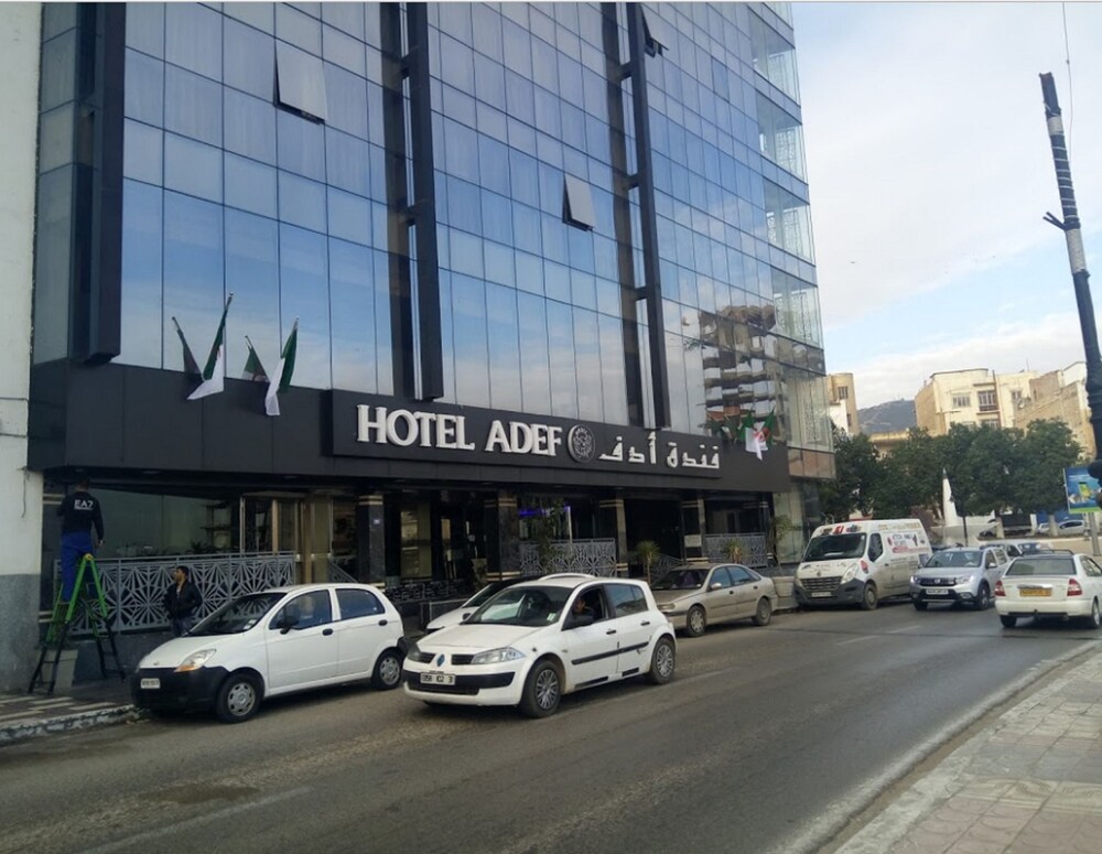 Hôtel Adef image