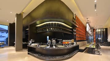 Daily buffet breakfast for a fee