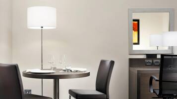 Frühstück, Mittagessen, Abendessen, internationale Küche