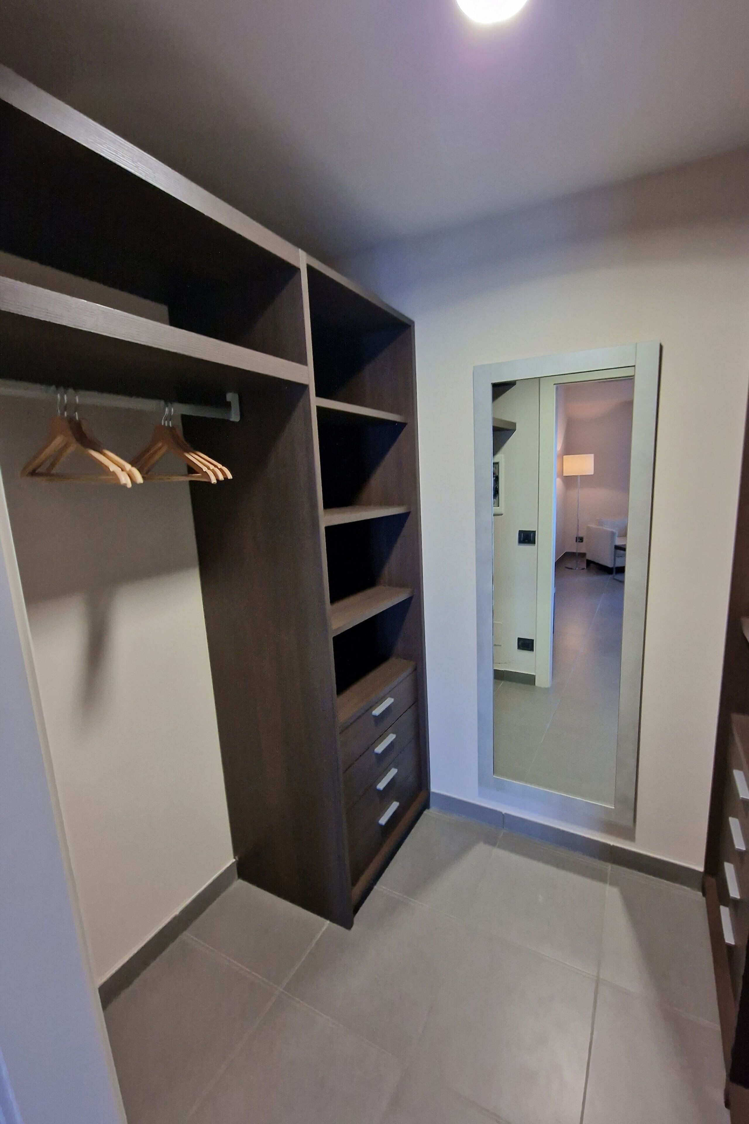 premium bedding, in-room safe, desk, soundproofing