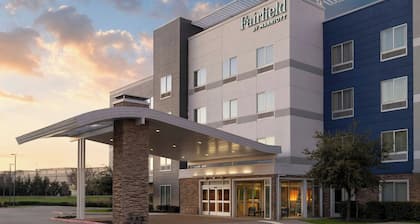 Fairfield Inn & Suites Dallas West/i-30