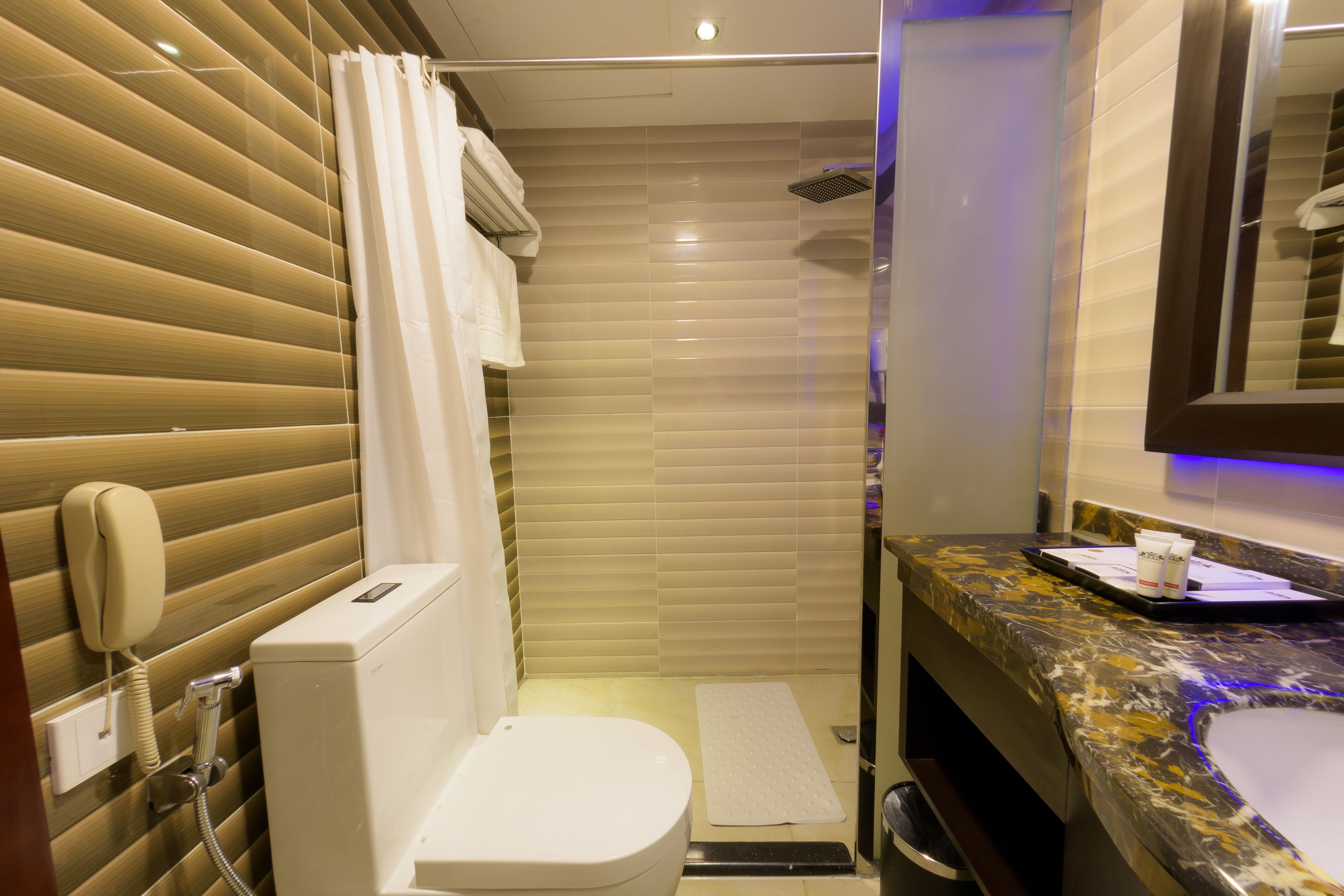 hypo-allergenic bedding, minibar, in-room safe, desk