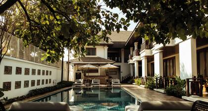 Athena Hotel