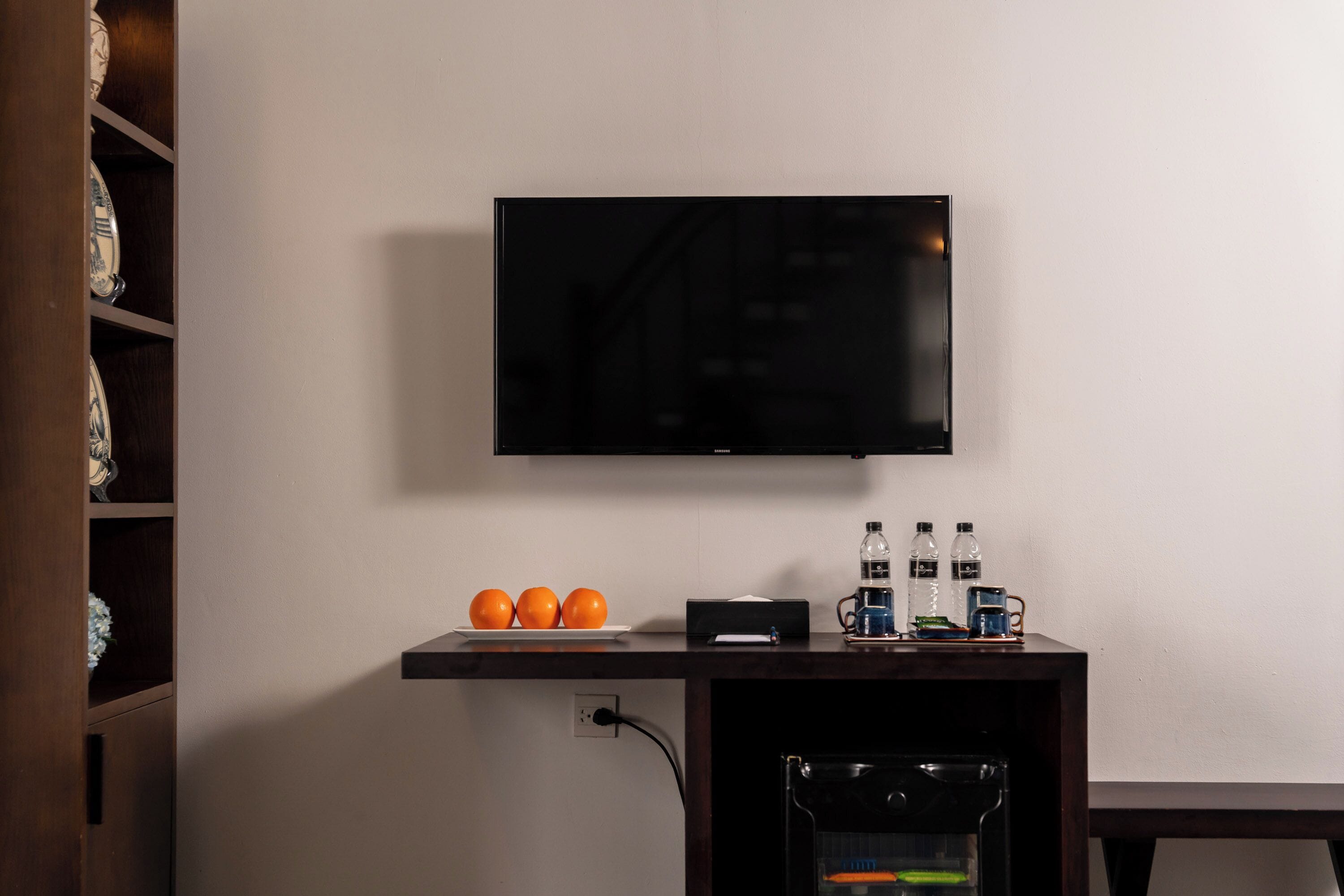 family duplex, courtyard view | room amenity