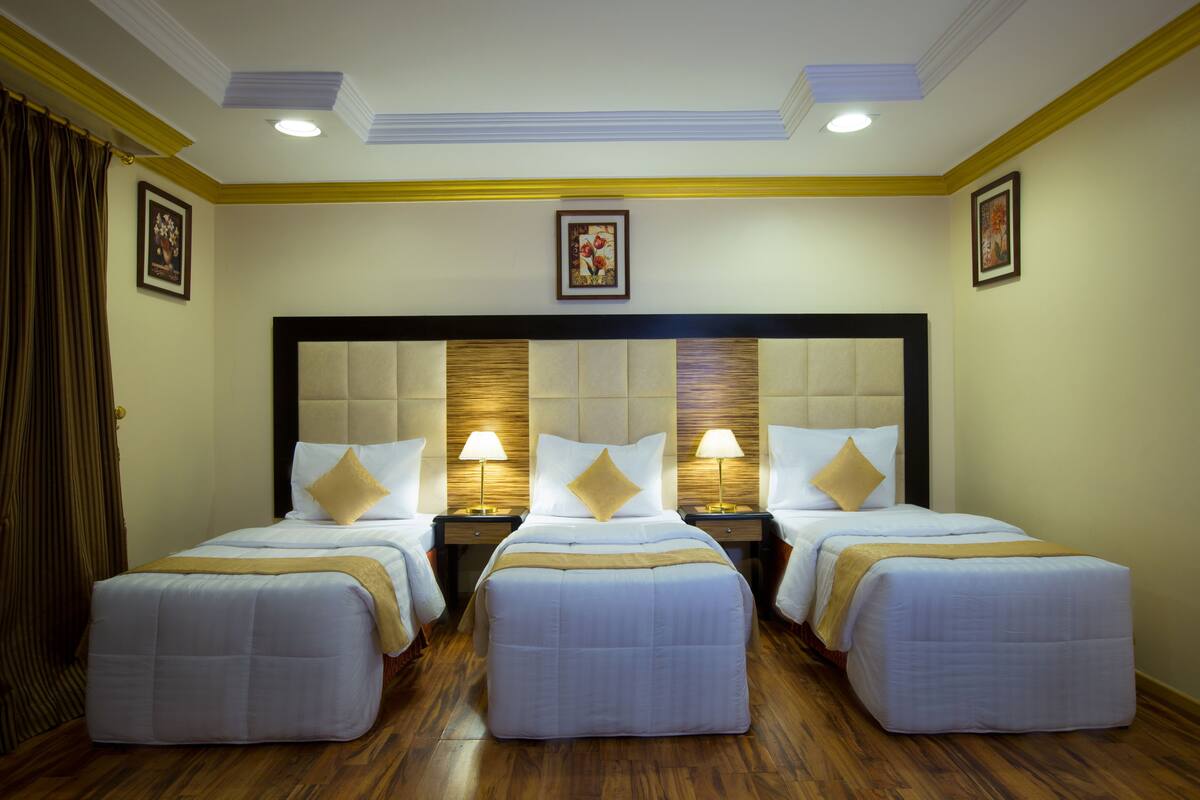 In-room safe, free WiFi, bed sheets