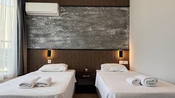 Standard Room | In-room safe, free WiFi, bed sheets