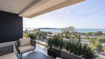 Senior Suite | Vue sur la plage/lâocĂ©an