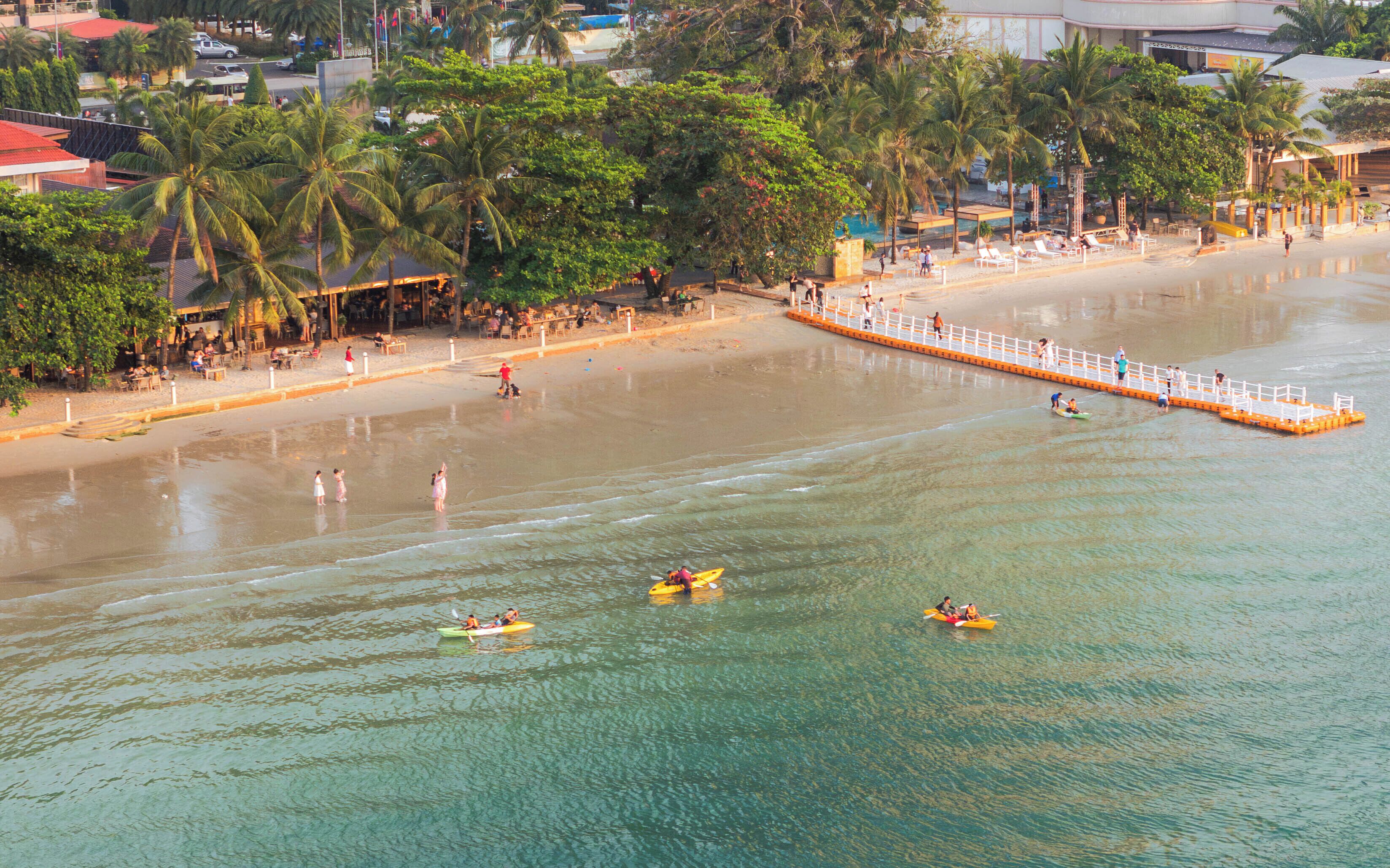 On the beach, free beach cabanas, sun loungers, beach umbrellas