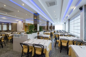 Bar (in der Unterkunft)