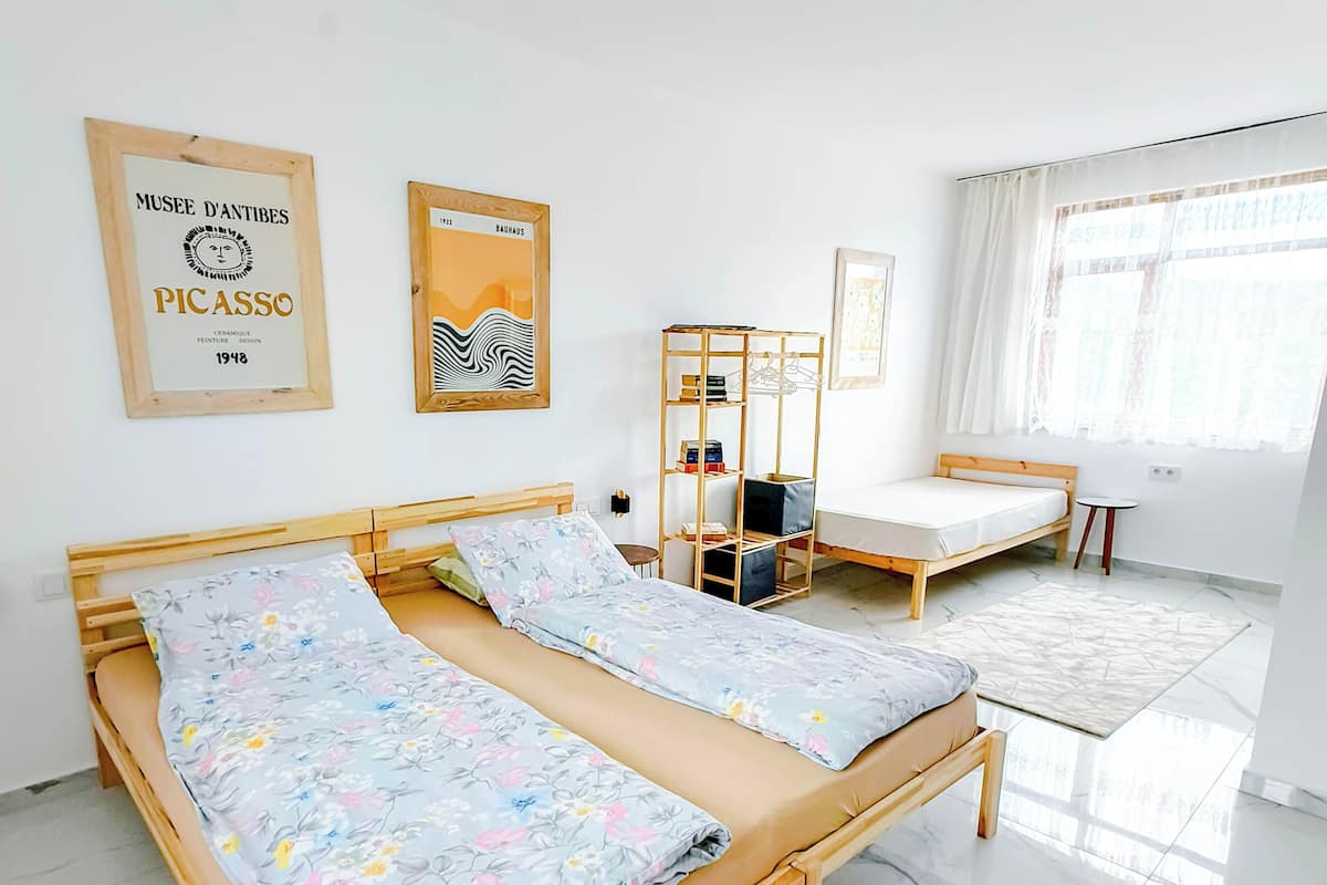 Chambre Double Confort, non-fumeurs | 1 chambre, décoration personnalisée, draps fournis