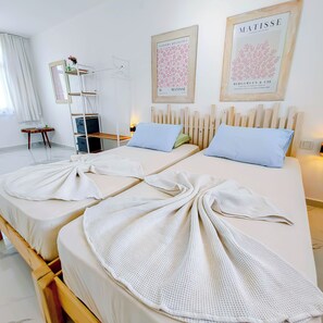 Comfort-Doppelzimmer, Nichtraucher | Individuell dekoriert, Bettwäsche