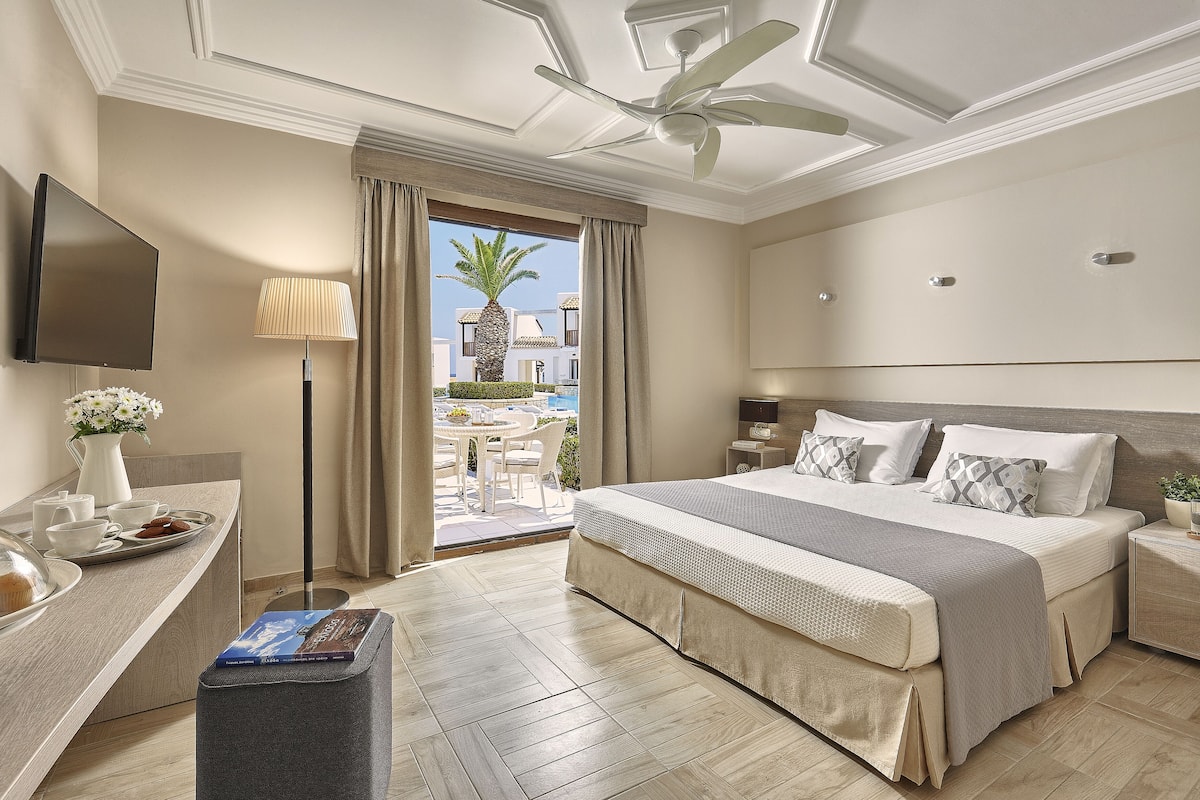 Suite Deluxe, accĂšs piscine (Knossos)