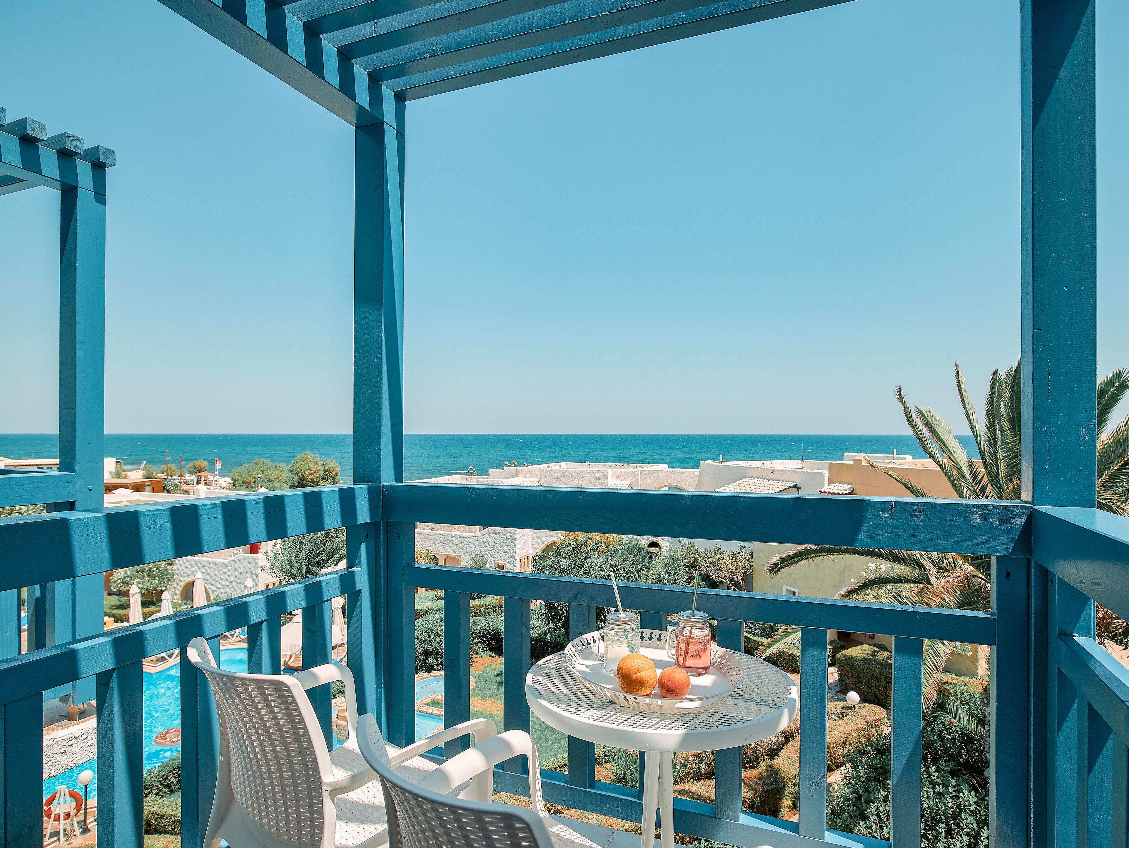 in-room safe, free wifi, bed sheets