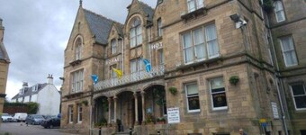 The Royal Hotel Tain