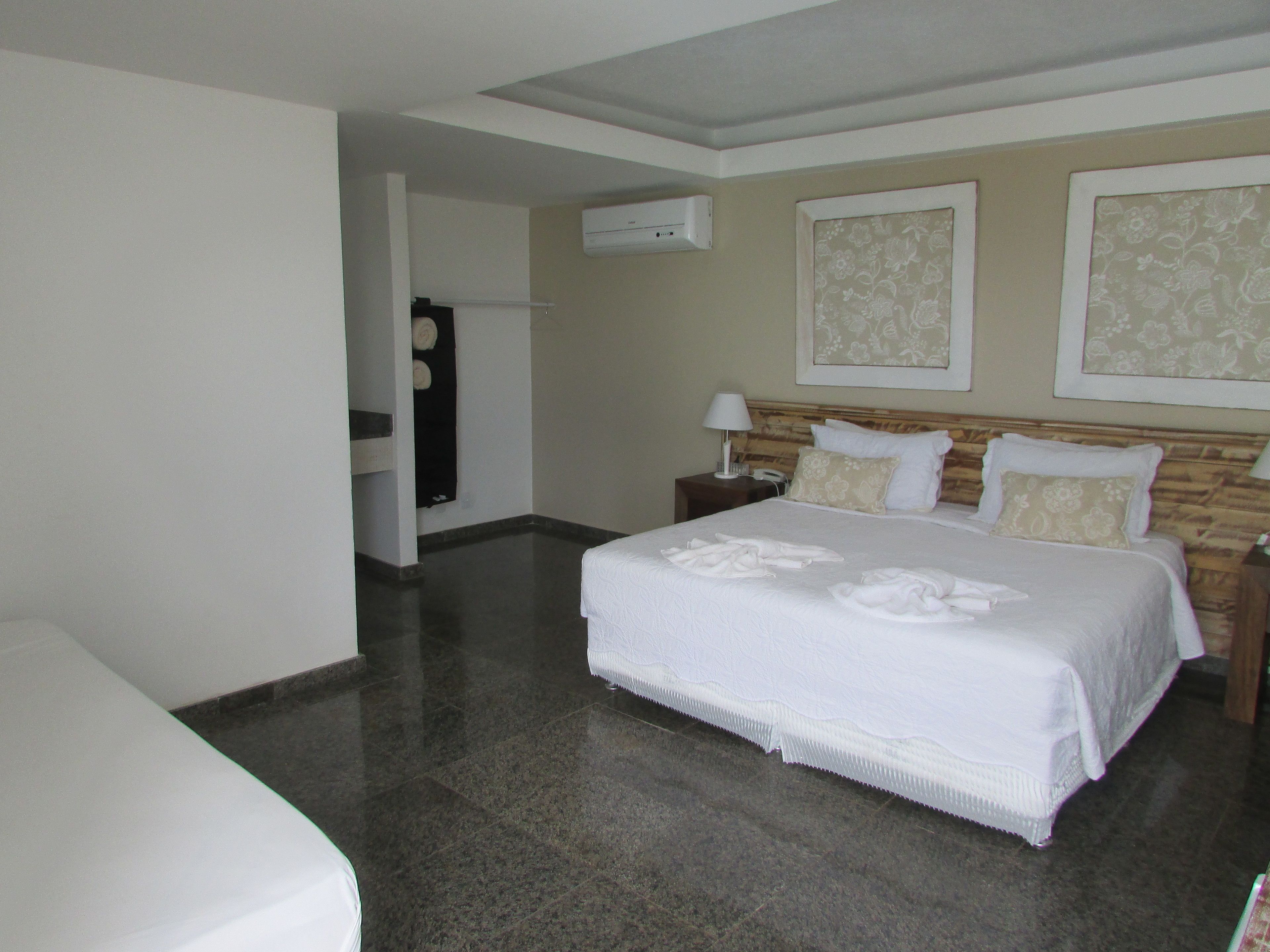 Standard Suite | Minibar, individually decorated, desk, blackout curtains