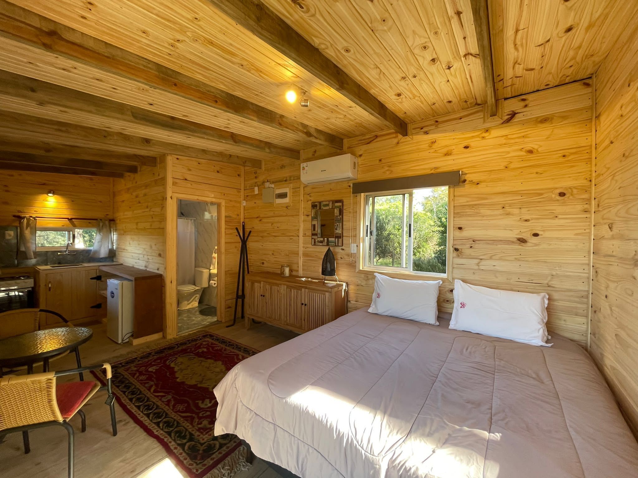 Comfort Cabin | Minibar, free WiFi, bed sheets