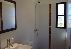 Shower, towels - Fortín de Santa Rosa (Fortin de Santa Rosa)