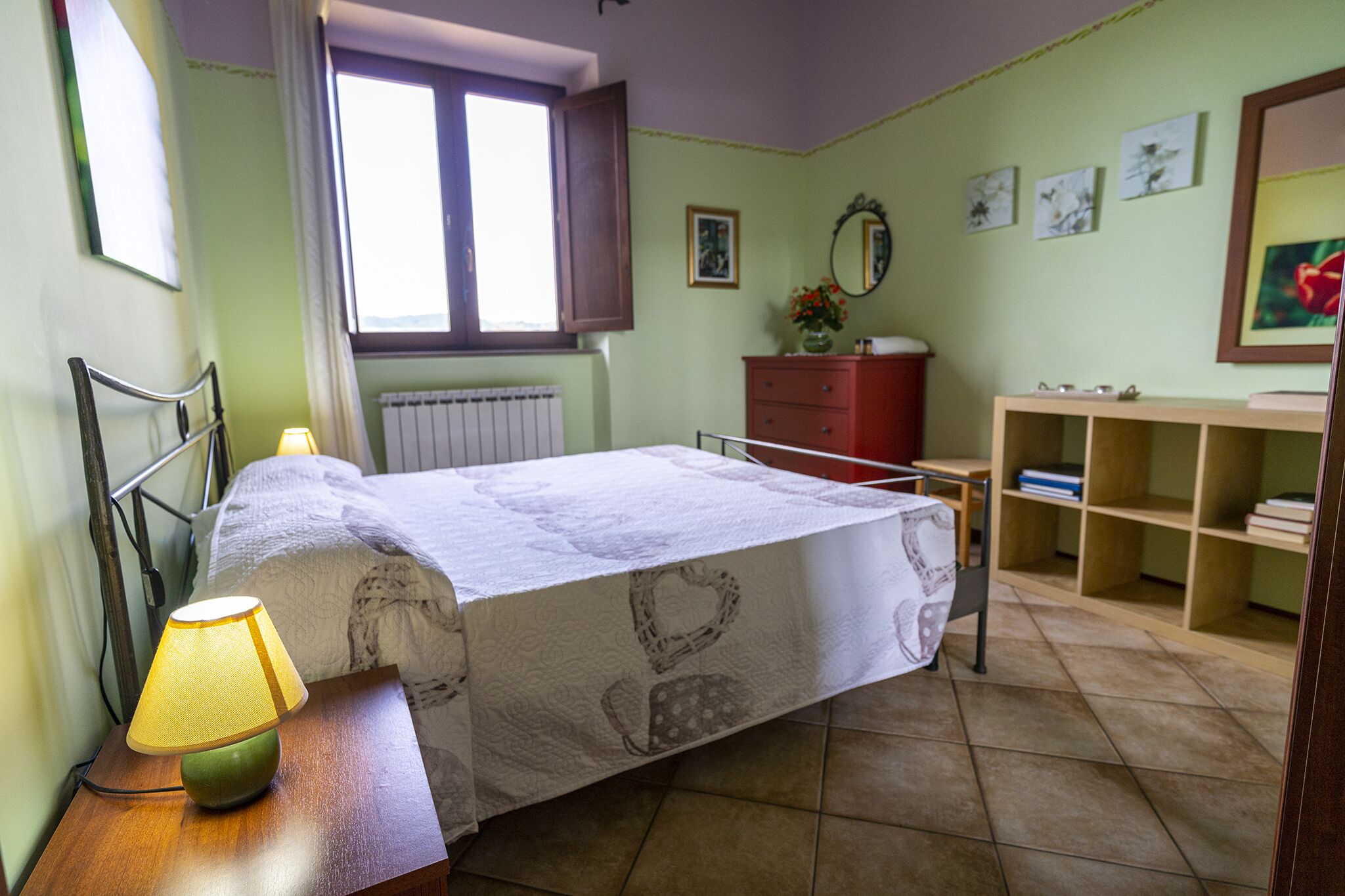 Soundproofing, iron/ironing board, travel cot, free WiFi