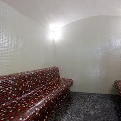 Sauna, steam room, Turkish bath, body treatments, aromatherapy