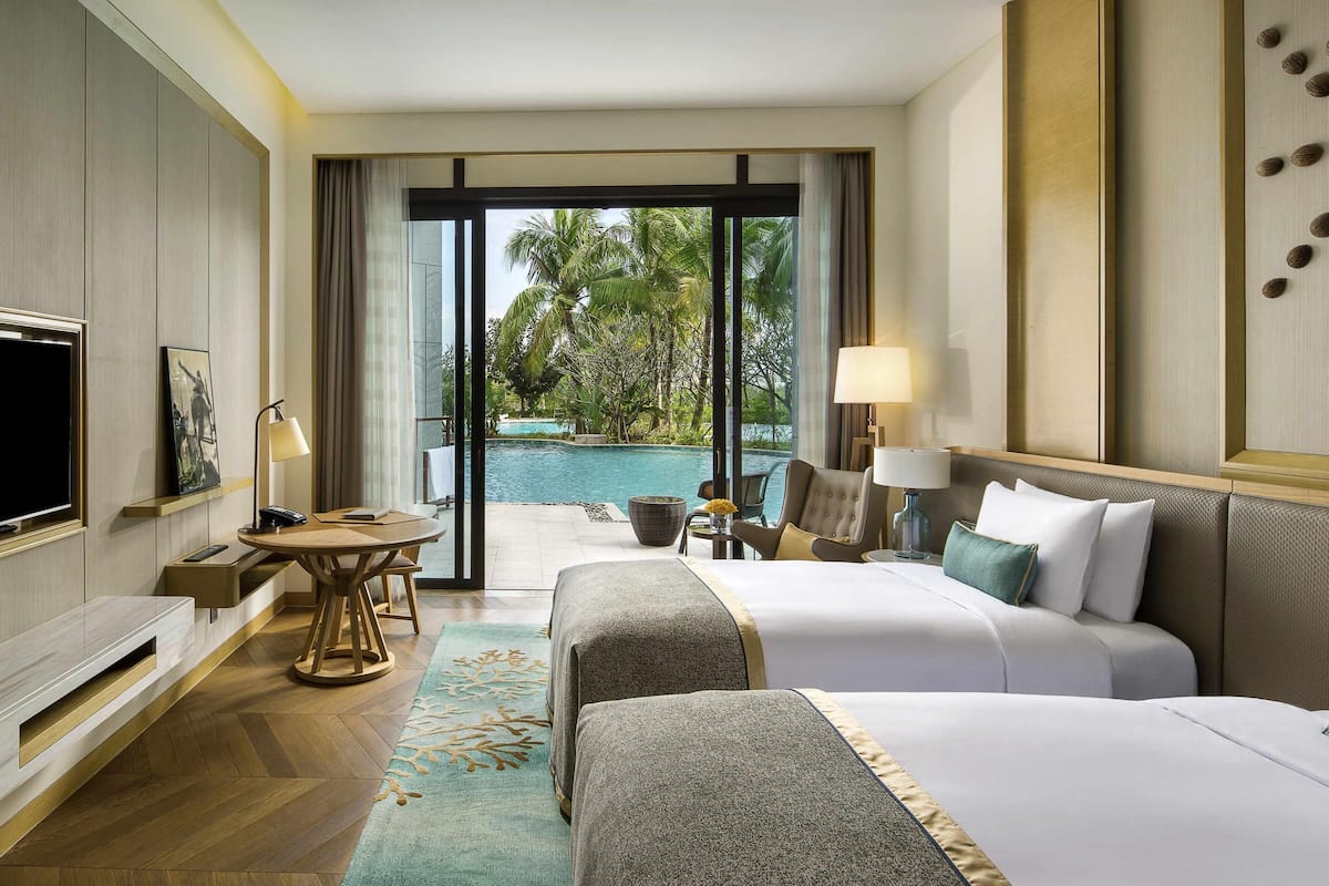 Luxury Room, 2 Single Beds, Pool Access