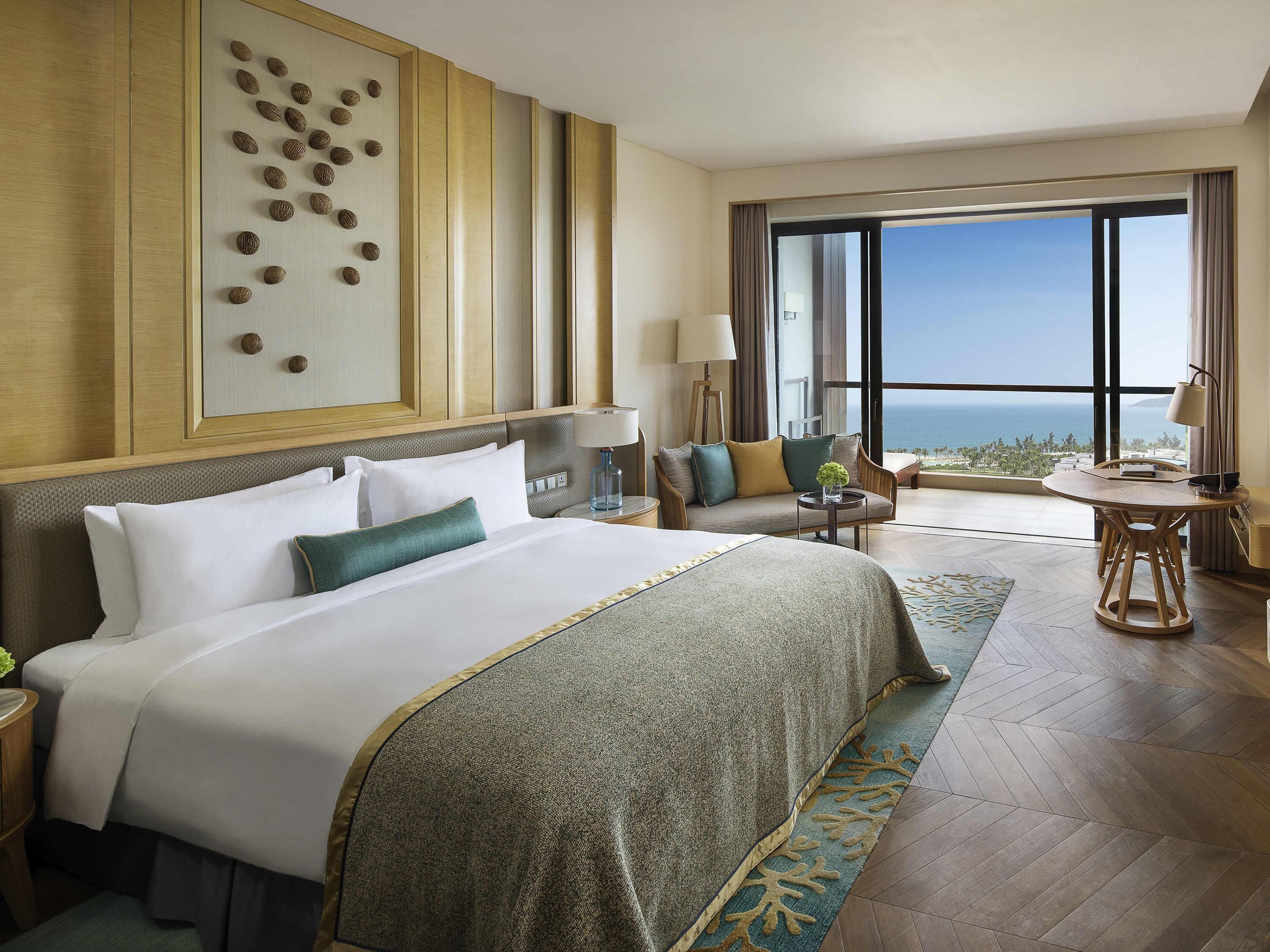 Premium bedding, minibar, in-room safe, desk