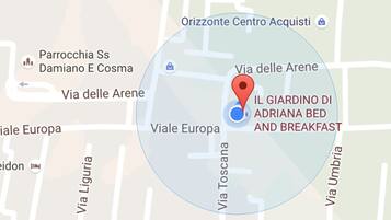 Un mapa con un marcador de ubicación para "IL GIARDINO DI ADRIANA BED AND BREAKFAST" cerca de Via delle Arene.