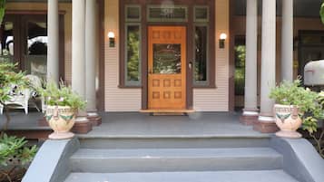 Entrada de la propiedad