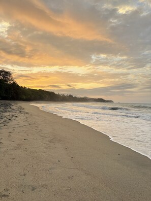 Beach - Hotel Mendihuaca by On Vacation (Santa Marta)