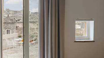 Deluxe Double Room (Numisia) | Terrace/patio