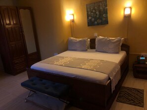 Chambre économique | 1 chambre, draps en coton égyptien, literie de qualité, coffre-fort