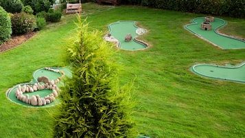 Sân golf mini