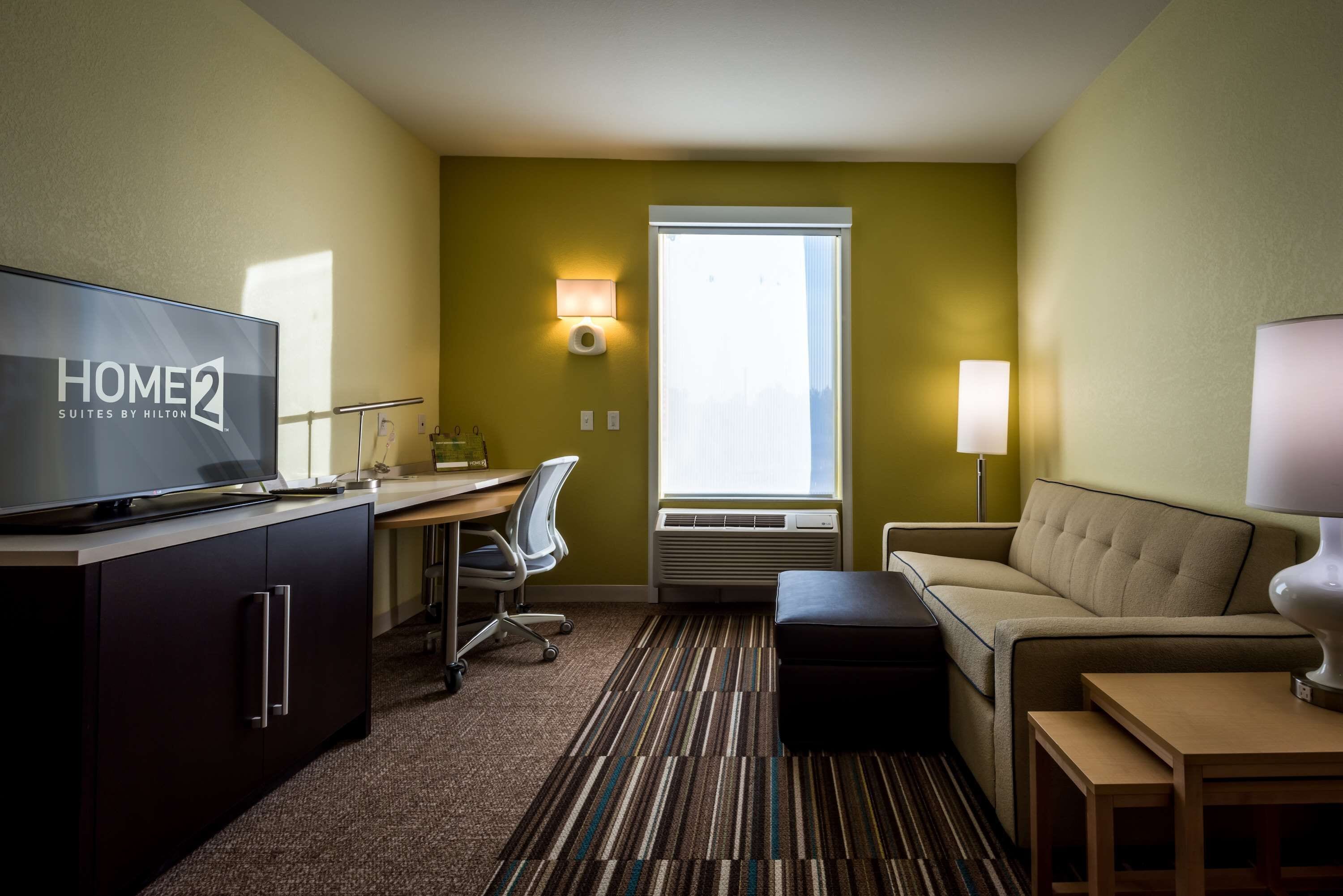 suite, 1 king bed with sofa bed, accessible, non smoking (roll in shower) | 1 bedroom, premium bedding, in-room safe, desk