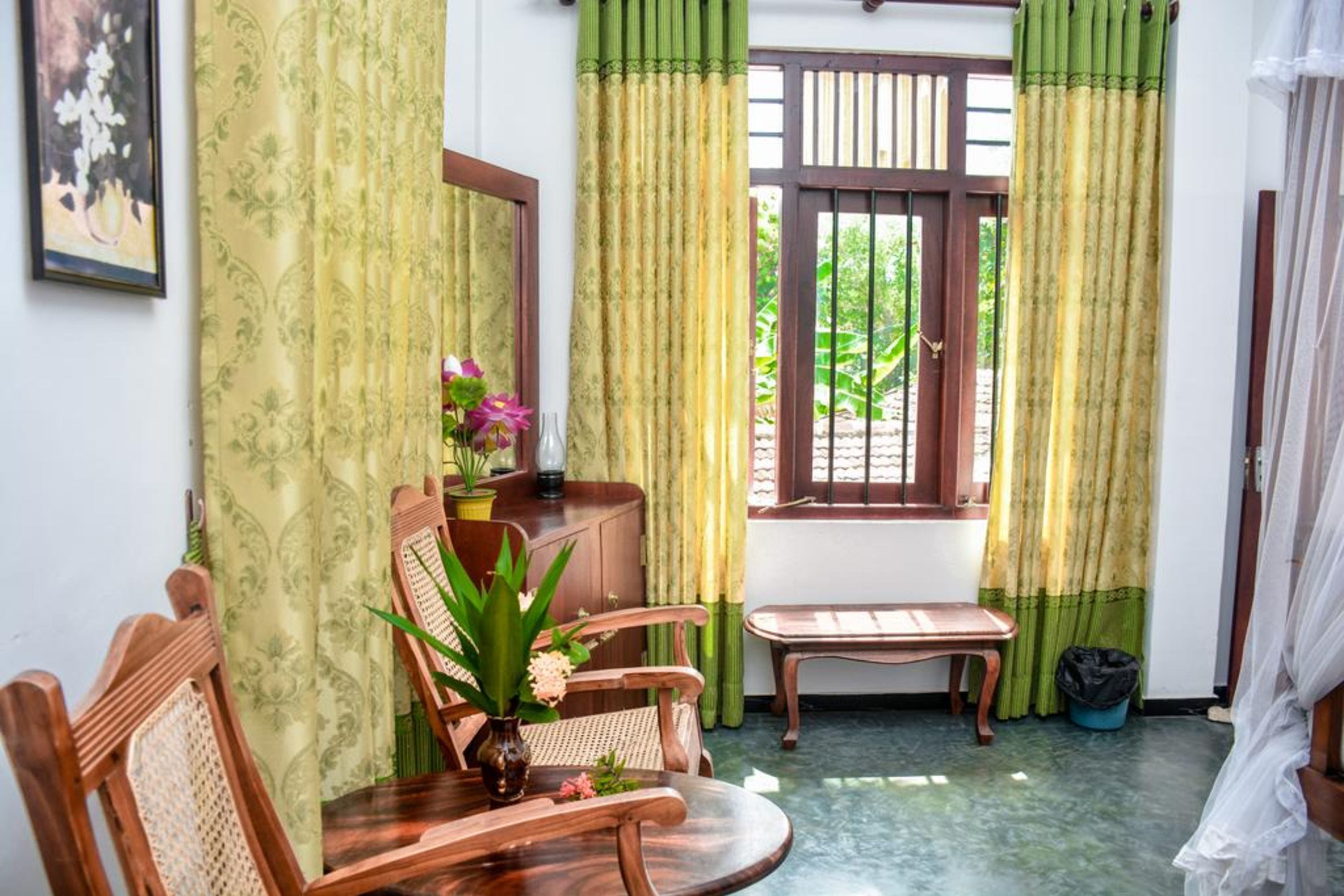 1 bedroom, hypo-allergenic bedding, in-room safe, free wifi